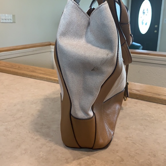 Michael Kors Purse - Picture 2 of 8